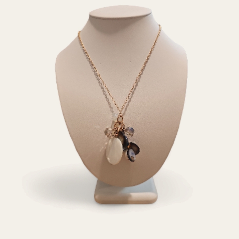 Vintage Rare Native Gems, Mother of Pearls & Crystals Pendant Necklace. - Picture 5 of 5